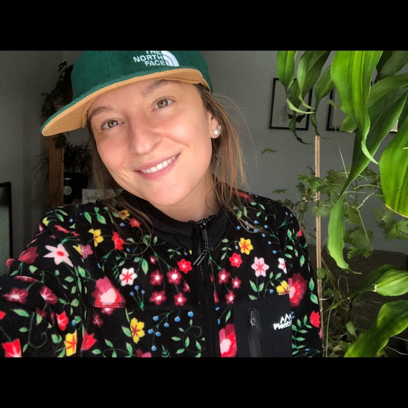 Meet your Posher, Odile - Picture 1 of 1